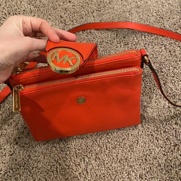 Michael Kors Red Crossbody Bag - Picture 2 of 4